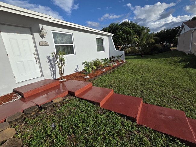 Photo - 20845 Grouper Dr