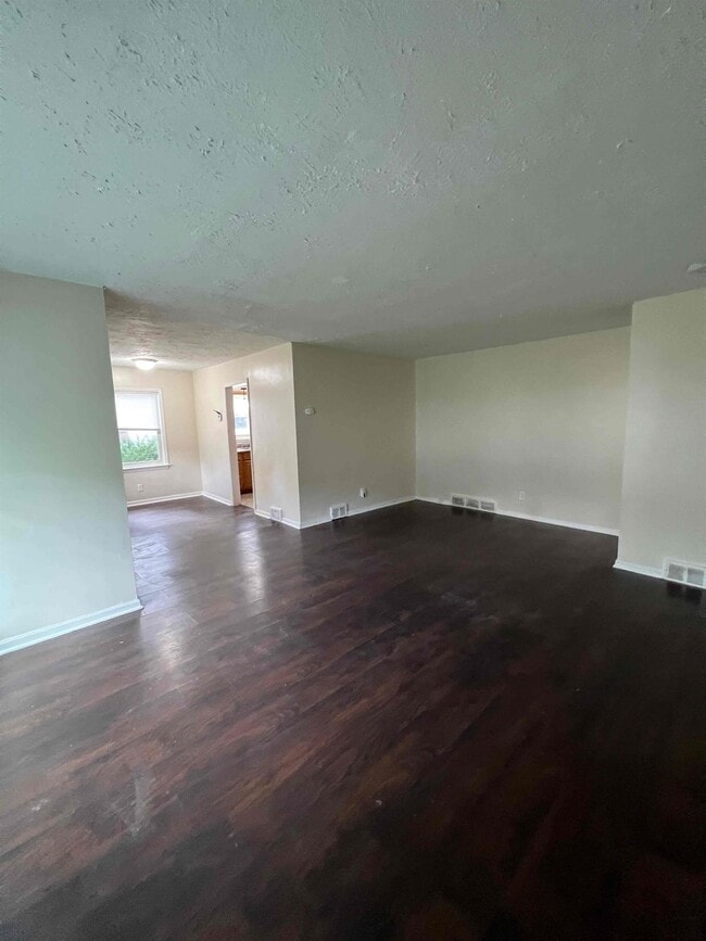 Photo - 712 Good Park Blvd