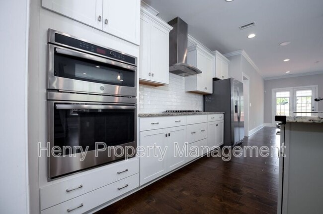 Photo - 1017 Blackpool Ct
