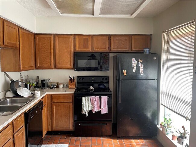 Photo - 2110 Rio Grande St Unit 306