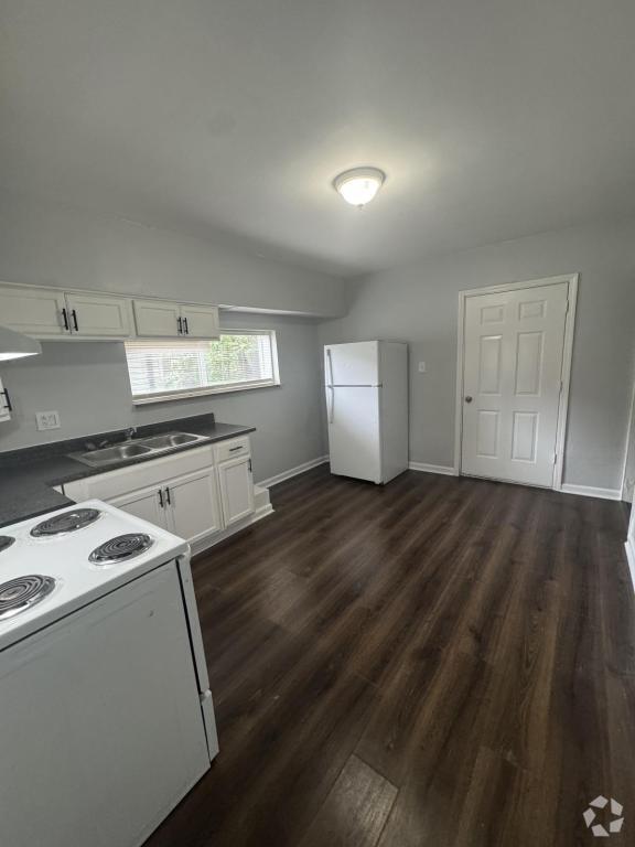 Building Photo - 1243 Simmons Ave Rental