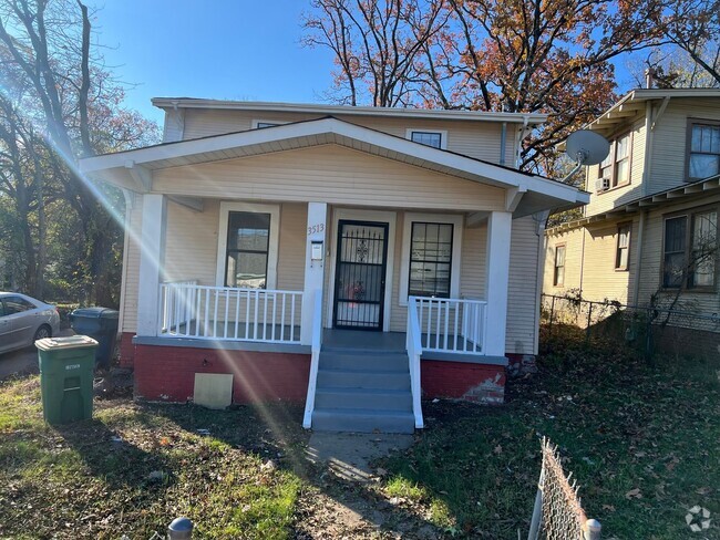 Building Photo - 3 Bedroom 1.5 Bathroom Rental