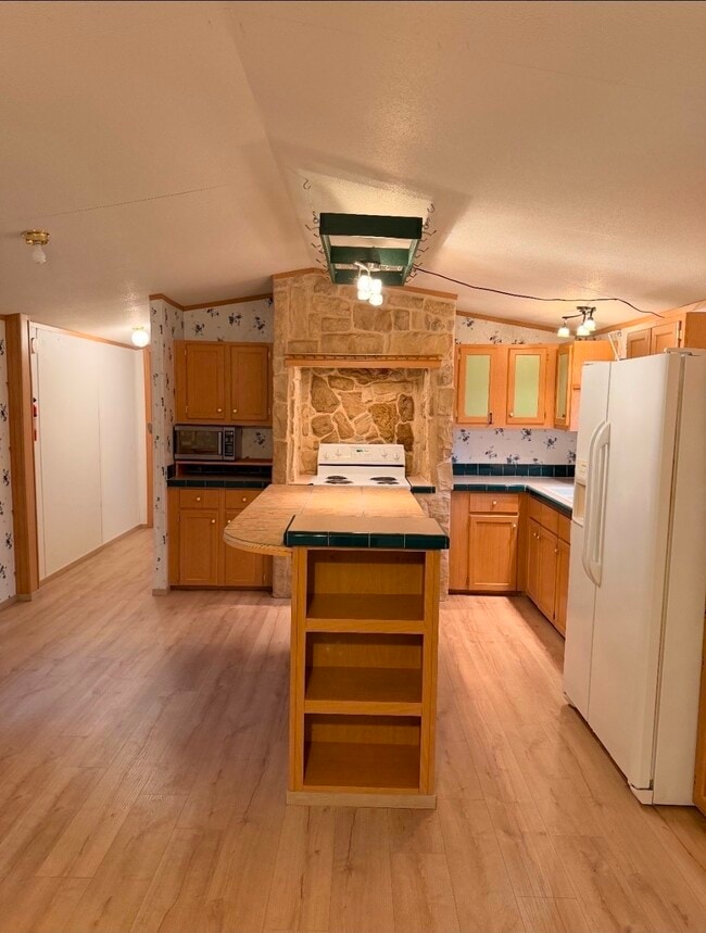 Photo - 642 Hidden Oaks Dr