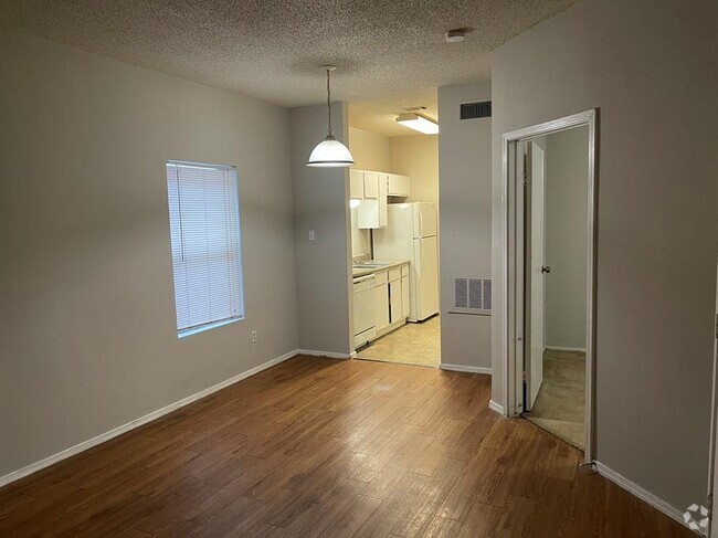 Building Photo - 12166 Metric Blvd Unit 130 Rental