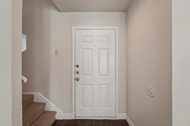 Photo - 12306 Abney Dr