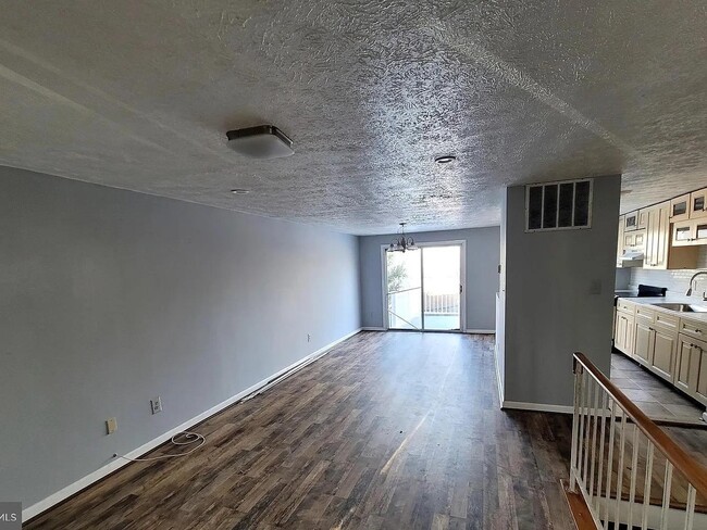 Photo - 2208 Cocquina Dr