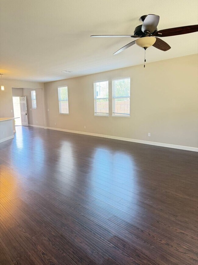 Photo - 706 Topocoba St