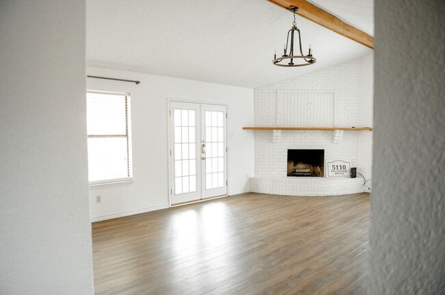 Photo - 5110 San Antonio Ave