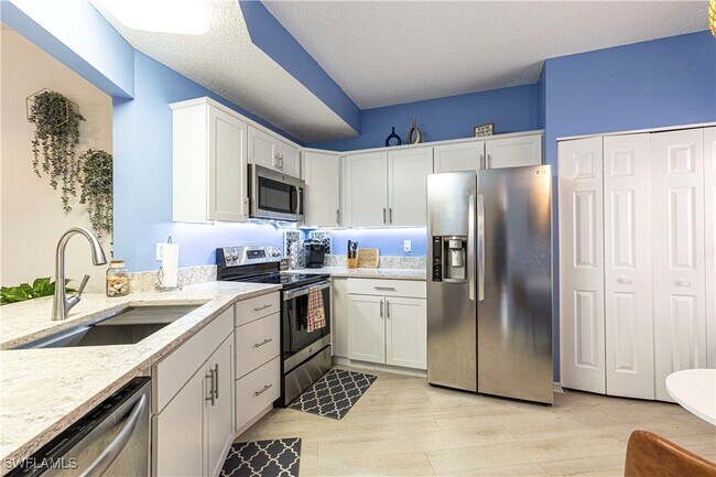 Photo - 1018 Woodshire Ln Unit A108