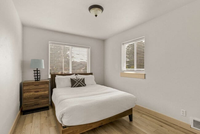 Photo - 3979 NE Johns Ave Unidad SI ID1550282P