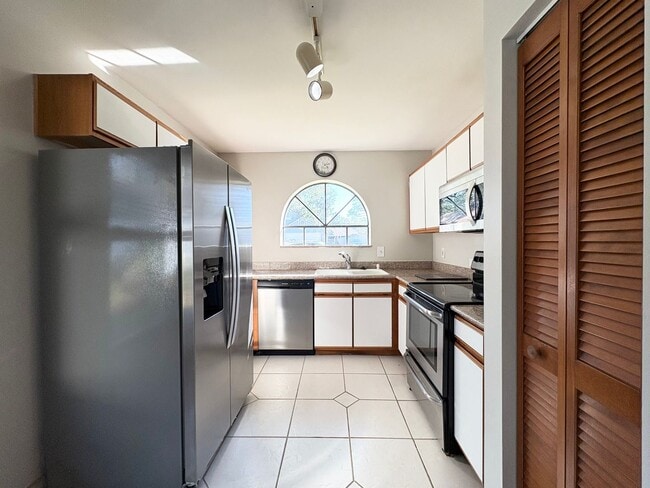 Photo - Cute 3B/2B Home in Hidden Lakes - Community Pool