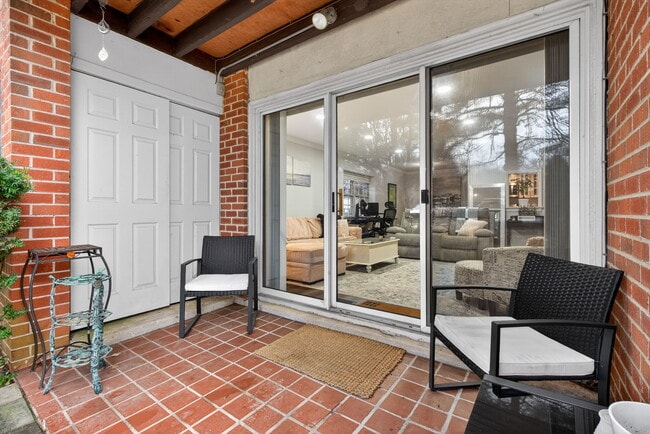 Photo - 159 Drummers Ln Unidad 159 Drummers Lane