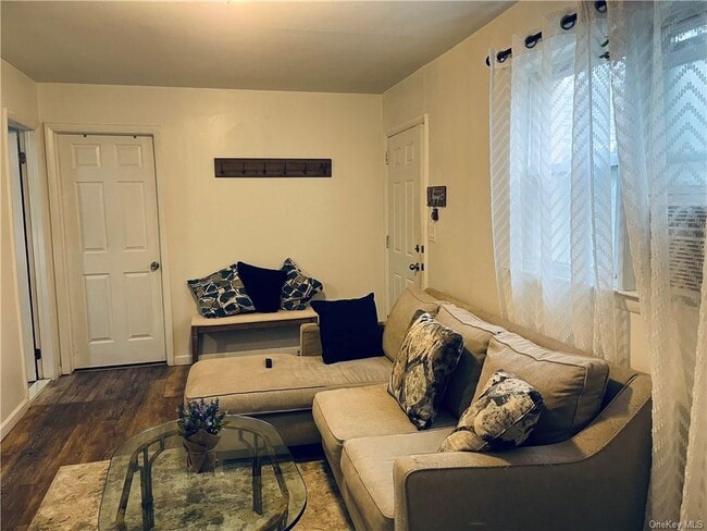 Photo - 431 Parkview Ave