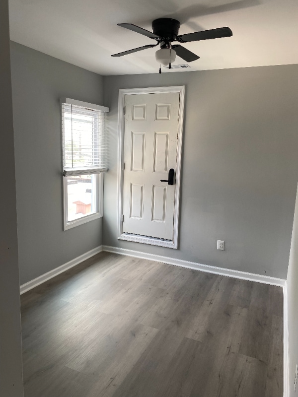 Photo - 2933 Presstman St