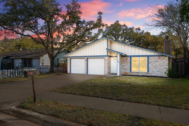Photo - 7730 Croftwood Dr House