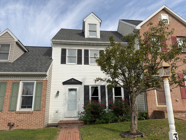 Photo - 390 Cardinal Rd