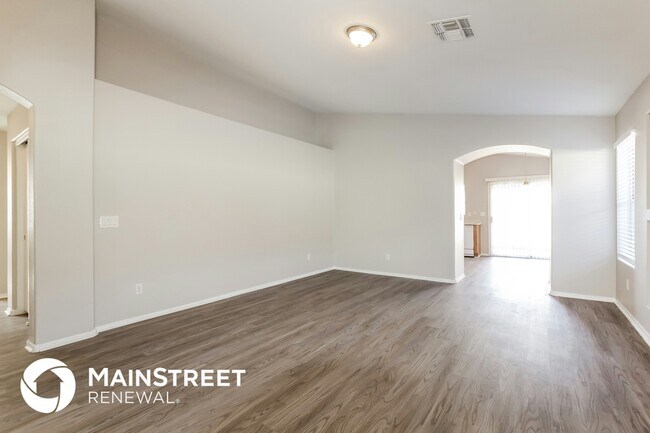 Photo - 15368 W Gelding Dr