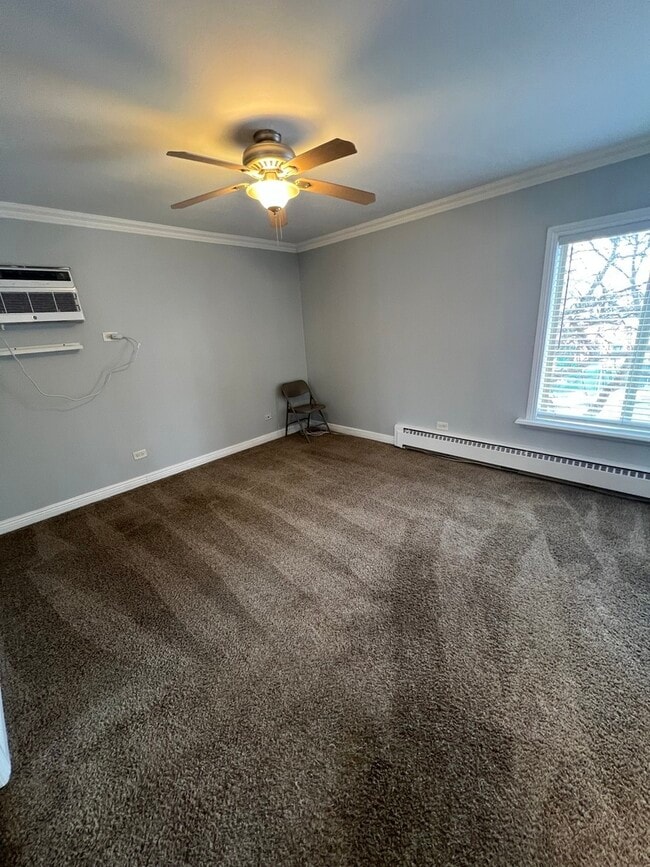 Photo - 910 W Alleghany Dr