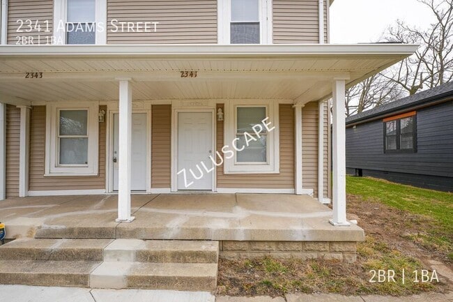 Photo - 2341 Adams St