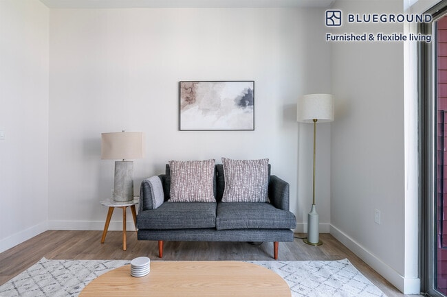 Photo - 449 Canal St Unidad FL5-ID1193