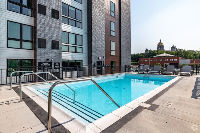 Building Photo - Tempo East Village Rental