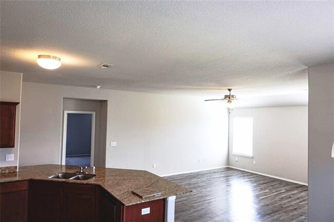 Photo - 2301 Hickory Wood Ave