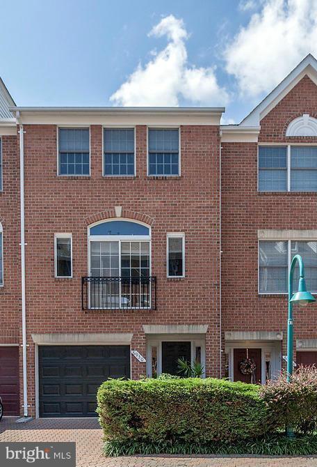 Photo - 6930 Little Falls Rd (Arlington, VA)