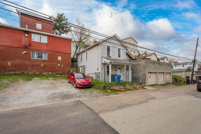 Photo - 450 Center St Unit 450 Center Street House