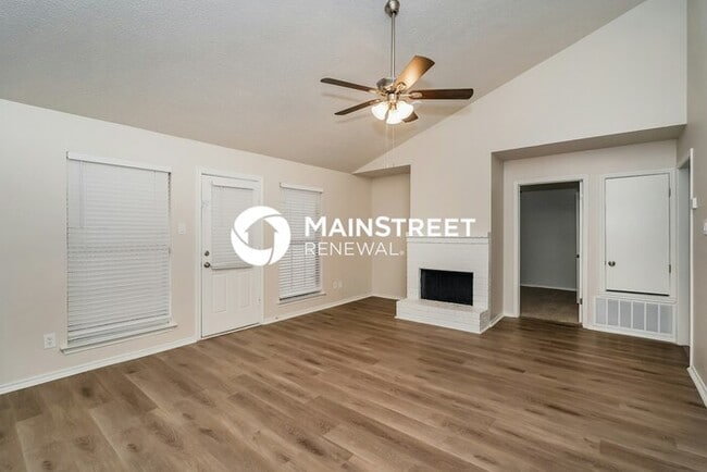 3 Bedroom Pet-Friendly Home in LEWISVILLE, TX with Main Street Renewal