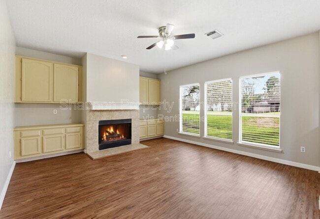 Photo - 3327 Shady Glen Ln