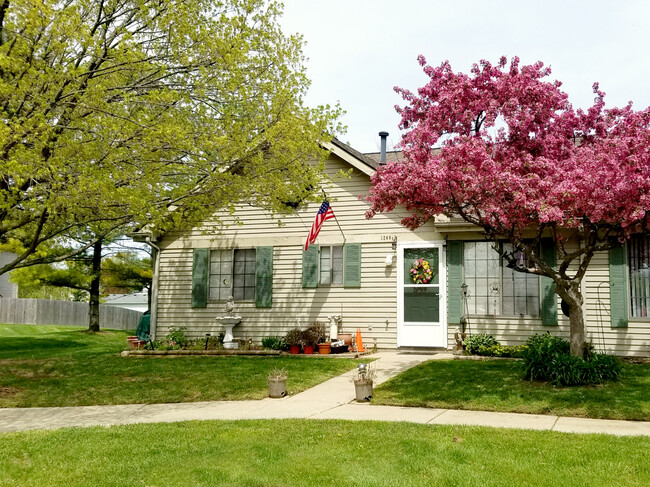 Oxford Manor Apartments - Oxford Manor Apartments