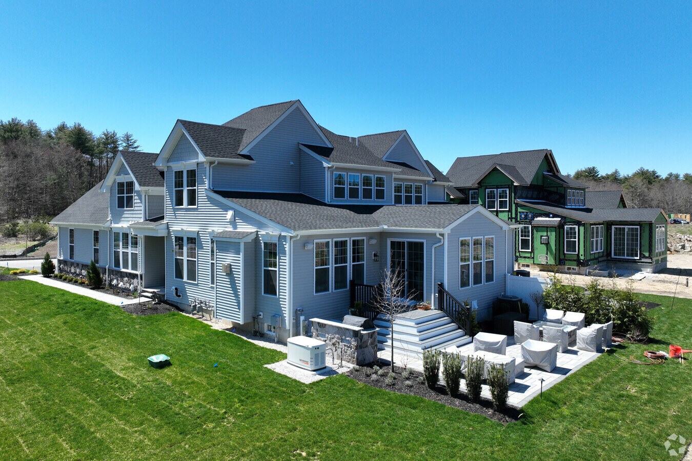 Alternate Building - The Willows at Boxford