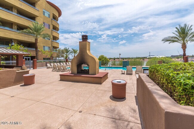 Photo - 945 E Playa Del Norte Dr