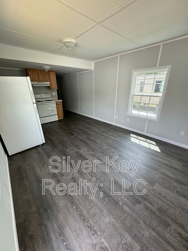Photo - 1004 S Jackson St