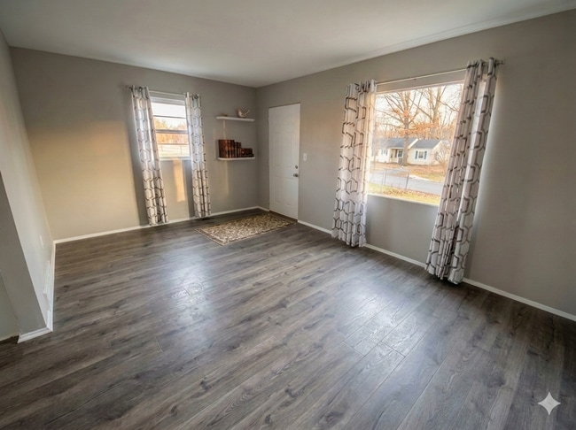 Photo - 3 bedroom home in Forest Hills Coming Soon!