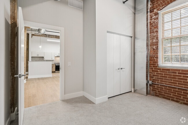 ADA Compliant - 2BR, 1BA - 826SF - Second Bedroom