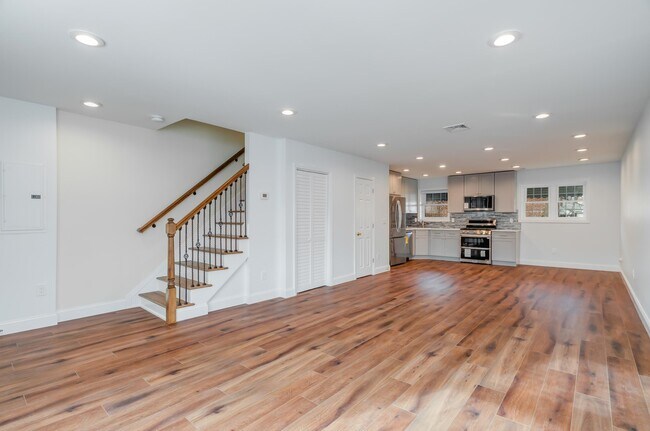 Photo - 79 Towers St Unit Apt.#2