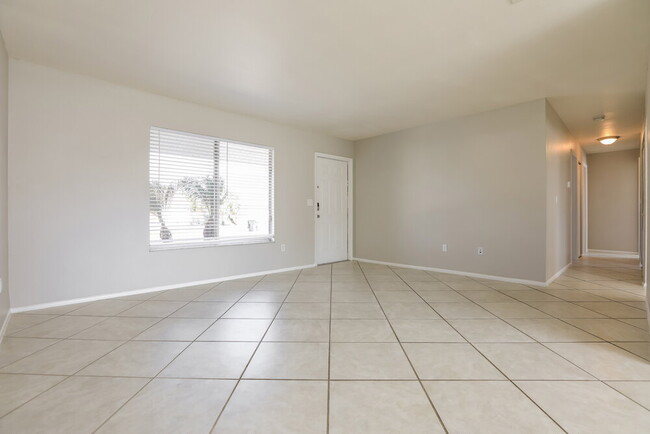 Photo - 7143 Gama Ct