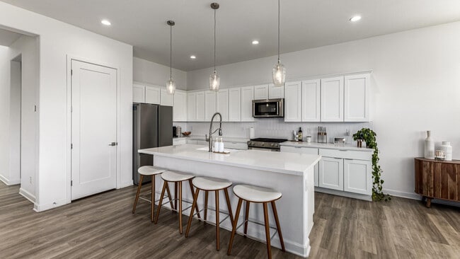 Building Photo - 4509 N 197th Ln