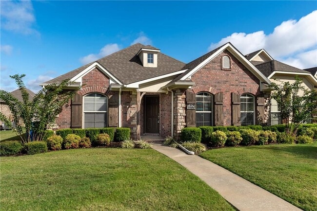 Photo - 3106 SW Hillstone Ave