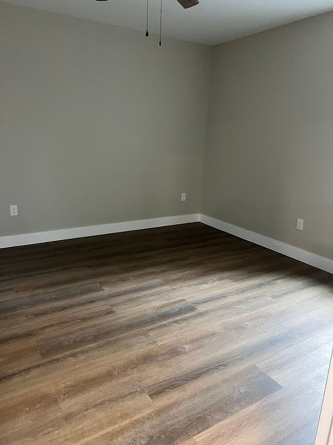 Photo - 2 Bedroom/2 Bath Newly Renovated Apartment for Lease Unit 303