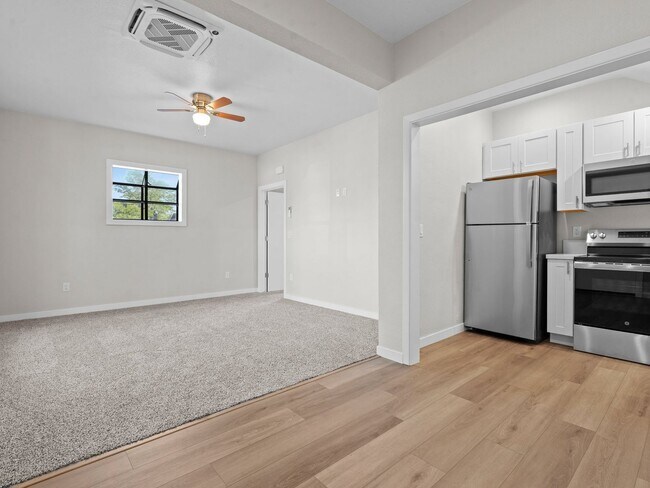 50 Berrum Pl