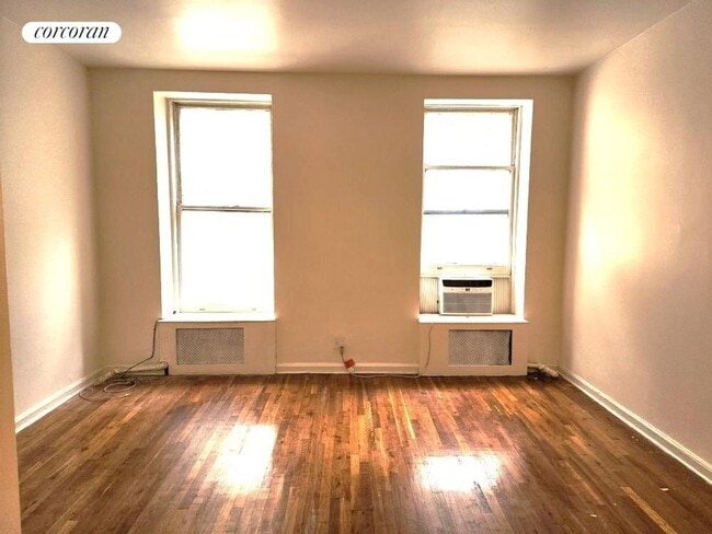 Building Photo - 120 W 73rd St Rental