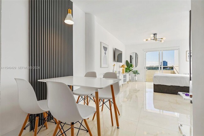 Photo - 7904 West Dr Unit 305