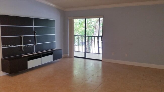 Photo - 9755 W McNab Rd Unidad 212 Rental