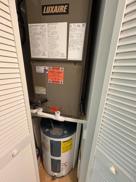 Photo - 102 Stratford N Unidad A