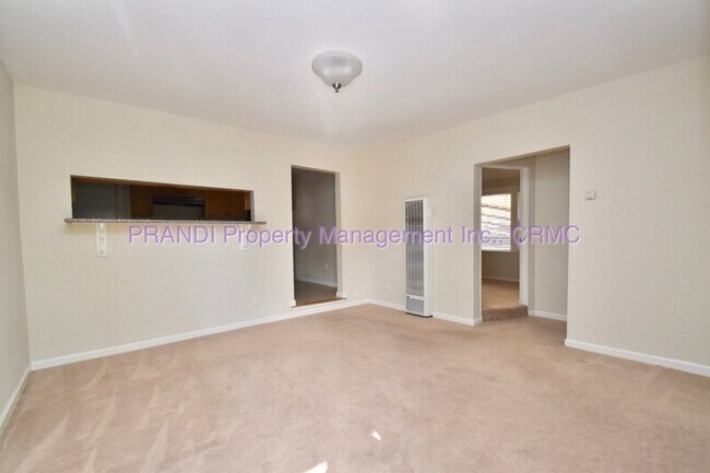 111 Chester Ave Unit B