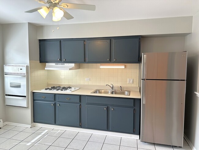 Photo - 20 N Garfield St Unit Apt 4