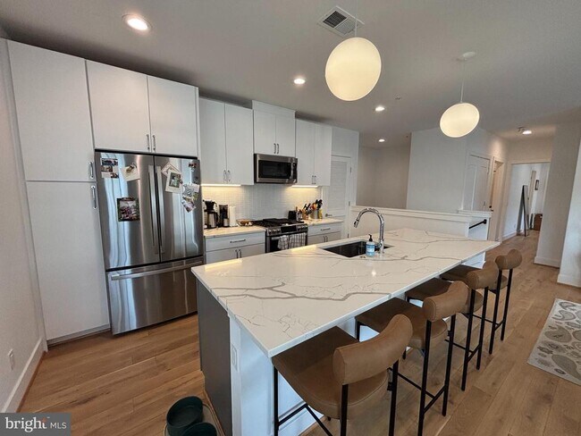 Photo - 2234 11th St NW Unidad 303