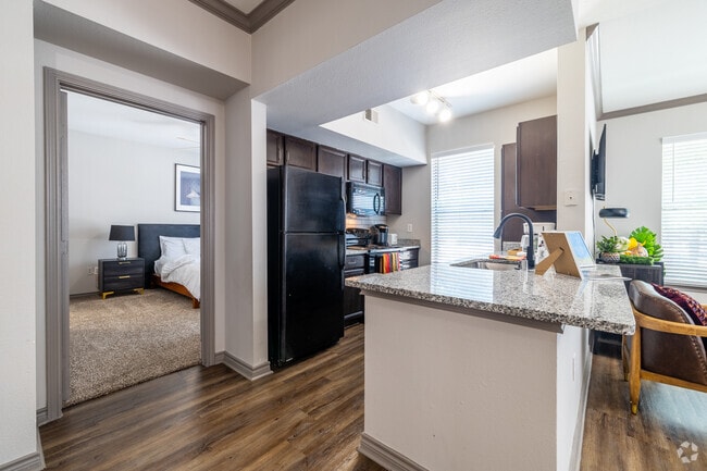 2BR, 2BA - 1,165SF - Kitchen